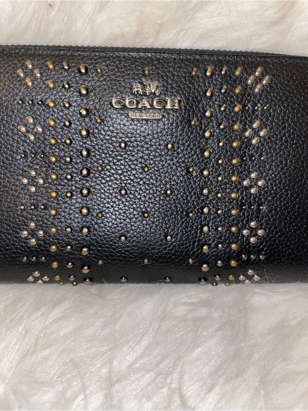 COACH Black Pebble Leather Bandana Rivets Accordion Zip Wallet RHTF MSRP$268